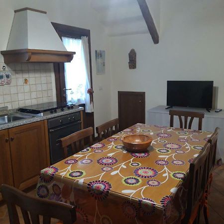 Apartamento La Casa Di Ida Porciano Exterior foto