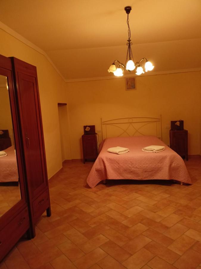 Apartamento La Casa Di Ida Porciano Exterior foto