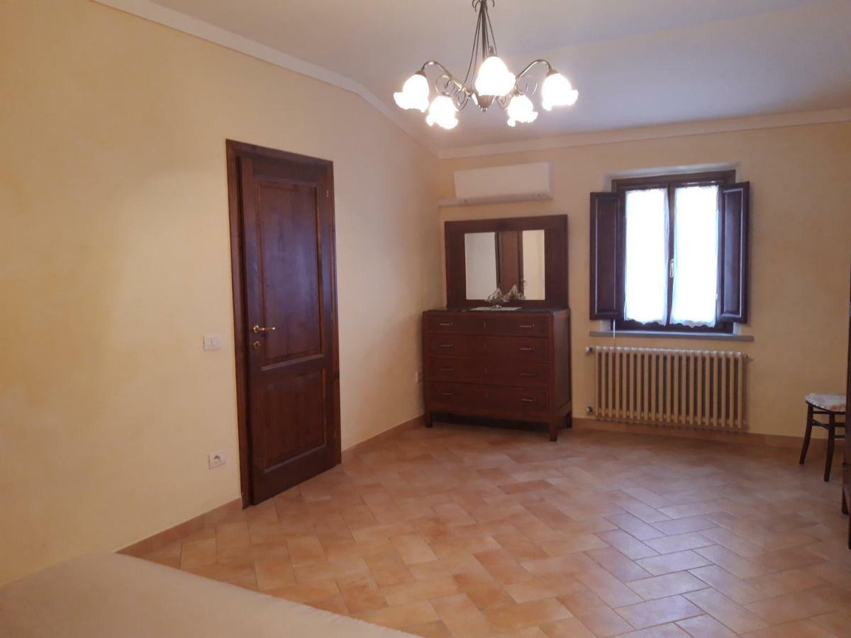 Apartamento La Casa Di Ida Porciano Exterior foto