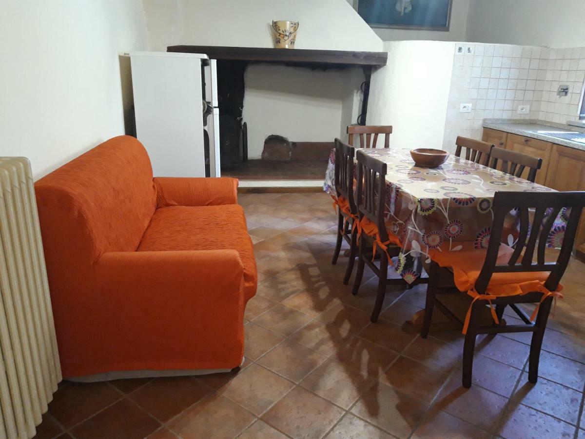 Apartamento La Casa Di Ida Porciano Exterior foto